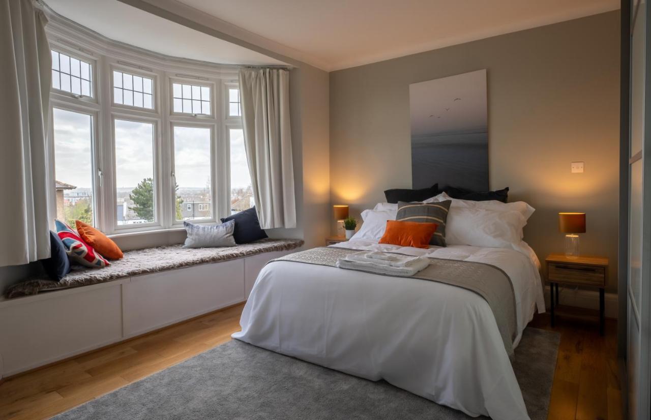 Entire Home In Streatham With Lovely Views & Ultra Fast Wi-Fi Norbury  Exterior photo